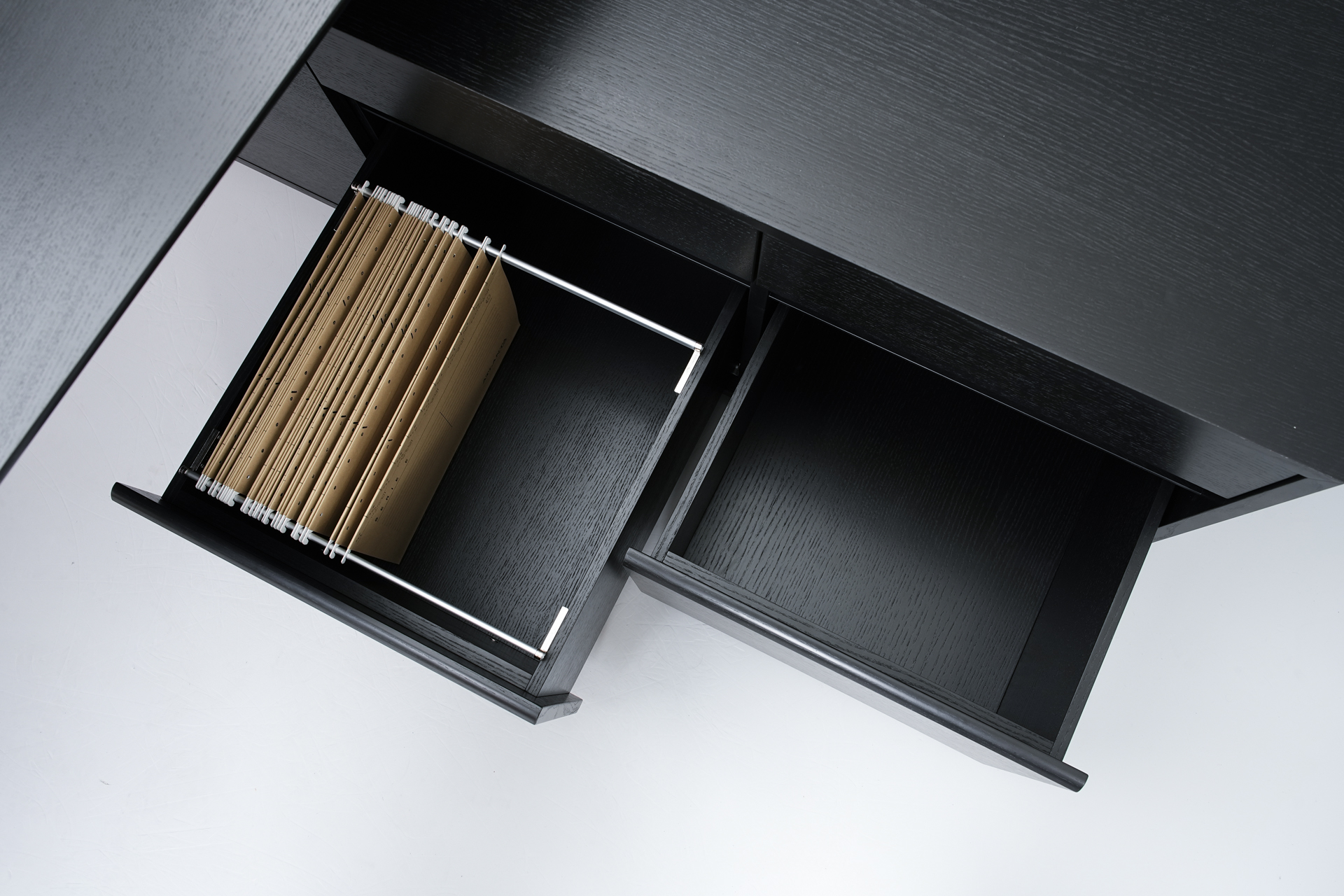 Penderie à Gauche ARROW avec rails métalliques suspendus et étagères ARROW – Image 7